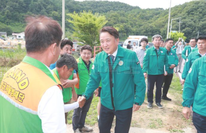 김영환 도지사, 단양군 방문해 주민과 소통의 시간 가져